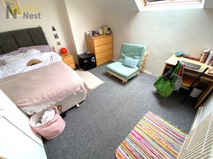 Photo 7- click for photo gallery